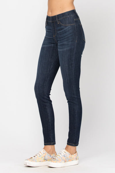 Judy Blue Jeans Mid-Rise Pull On Jegging Skinny
