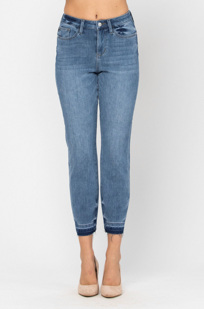 Judy Blue Jeans NEW RELEASE THERMAdenim Thermal Undone Hem Boyfriend